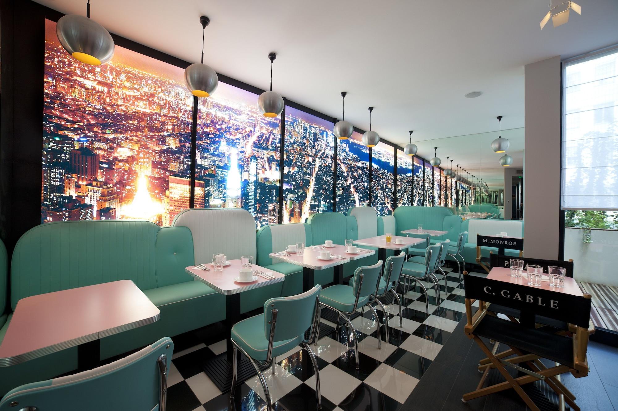 Platine Hotel Paris Restaurant photo
