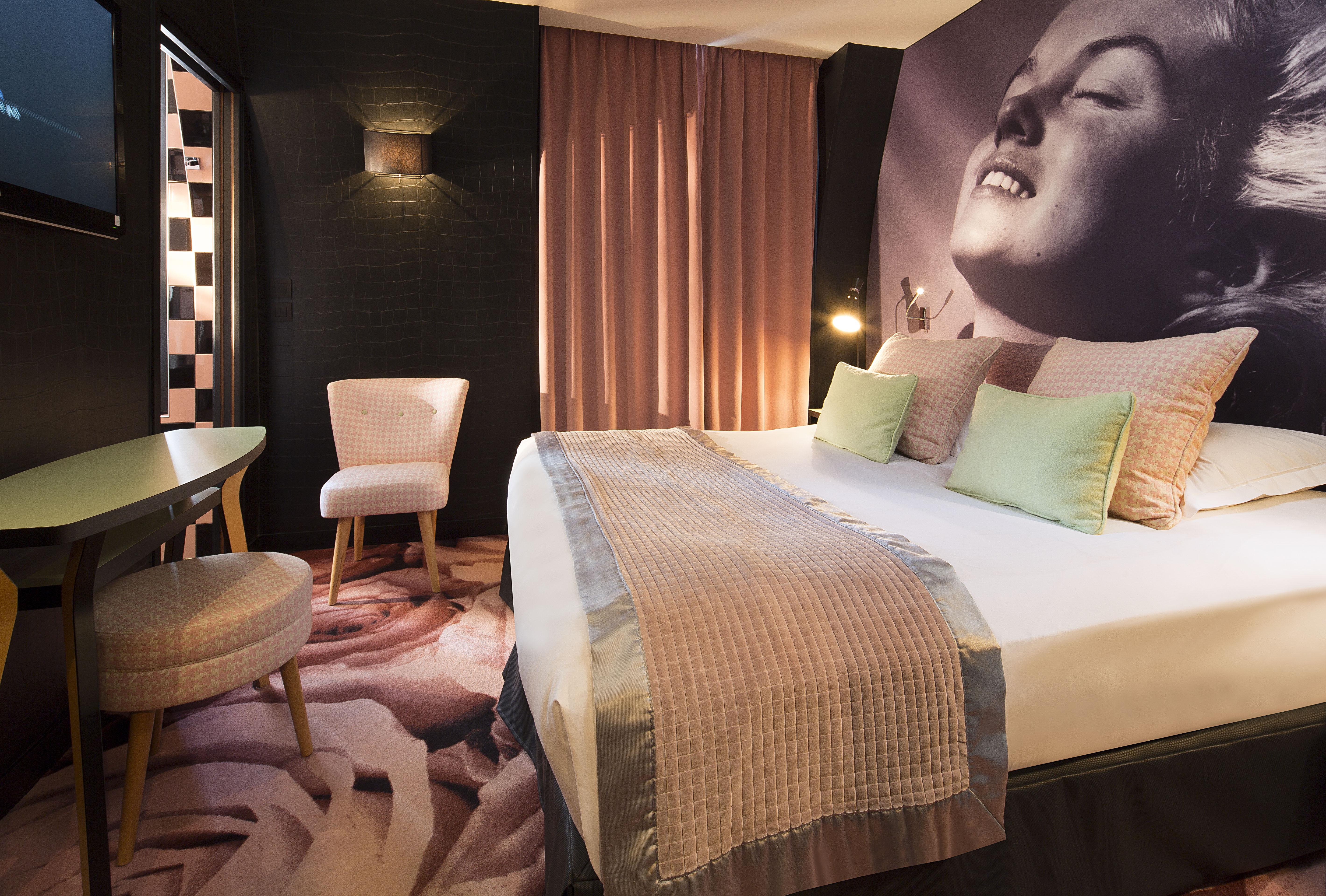 Platine Hotel Paris Exterior photo